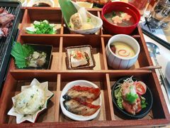 十宫烧肉拼盘御膳-味太助·银饭食堂(中华城店)