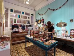 -恋物百货商店(华侨城店)