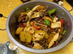 -炕锅羊肉土火锅面片大王