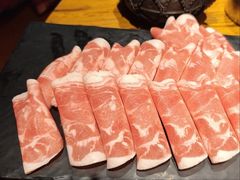 -老牌坊云南鱼豆花火锅(爱建店)