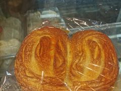 -白玉兰食品(汇联商厦店)