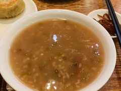 -清真吴记门钉肉饼·喜多利
