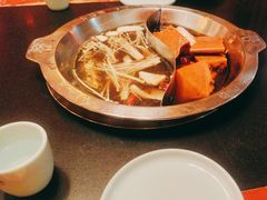 -大龙辣火锅·龙虾·烧烤(湖滨新天地店)