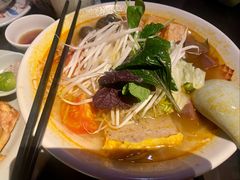 生熟牛肉粉-大头虾越式风味餐厅(光明广场店)