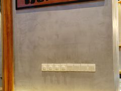 -8PINTS八品脱·日料·烧鸟·精酿小酒馆(莘庄店)
