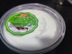 -烤肉小伙烤肉店