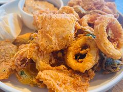 Calamari&nbsp;炸鱿鱼-ROAST coffee & eatery