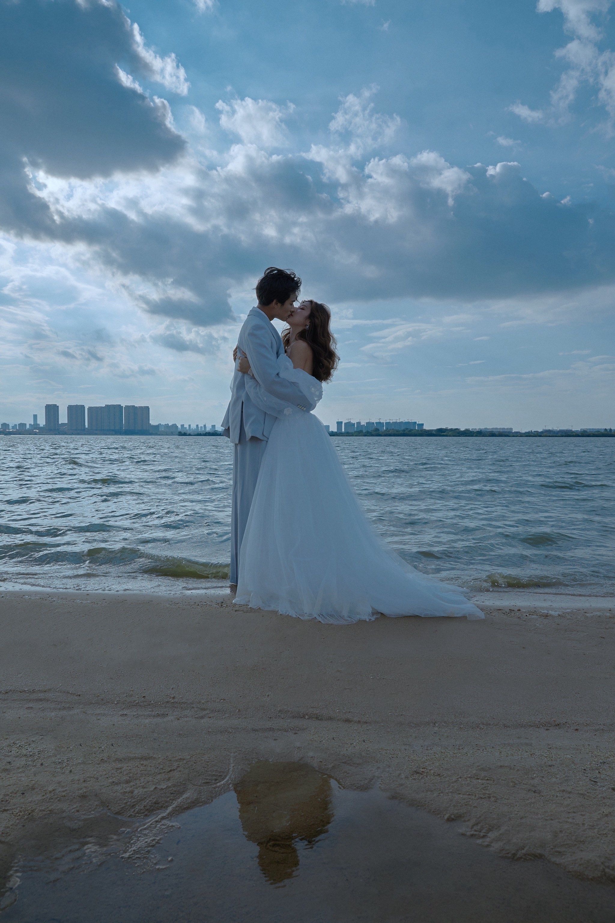 那就相拥漫步 ✨ 共同书写海边情书💕