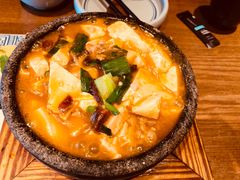 -云海肴·汽锅鸡·云南菜(天山百盛优客店)