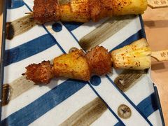 猪五花烤凤梨-火山屋台(新街口店)