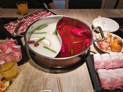 -彤德莱火锅(商圣嘉源店)