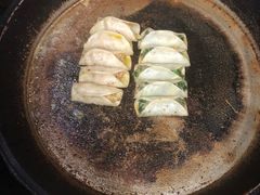 -众口斋锅贴(银泰城店)