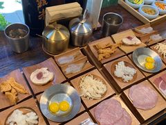 -银米·云南传统过桥米线(双廊黑金冠店)