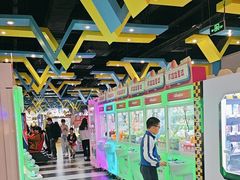-反斗乐园π·电玩·高空拓展·蹦床(龙华天虹店)
