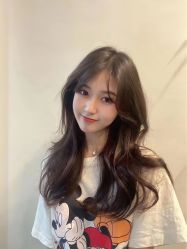 -十六番发型师事务所