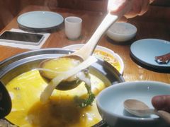 -九锅一堂酸菜鱼(新南凯德直营店)