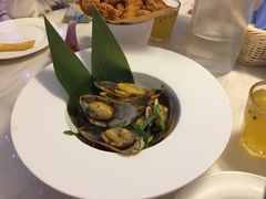 -樱花里音乐餐吧·牛扒椰子鸡(东圃店)