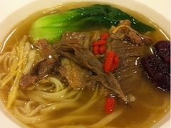 -康师傅私房牛肉面(马泉营奥莱店)