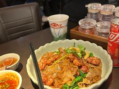 -大头虾越式风味餐厅(光明广场店)