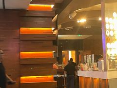 -The BREW·酿餐厅(浦东嘉里大酒店)