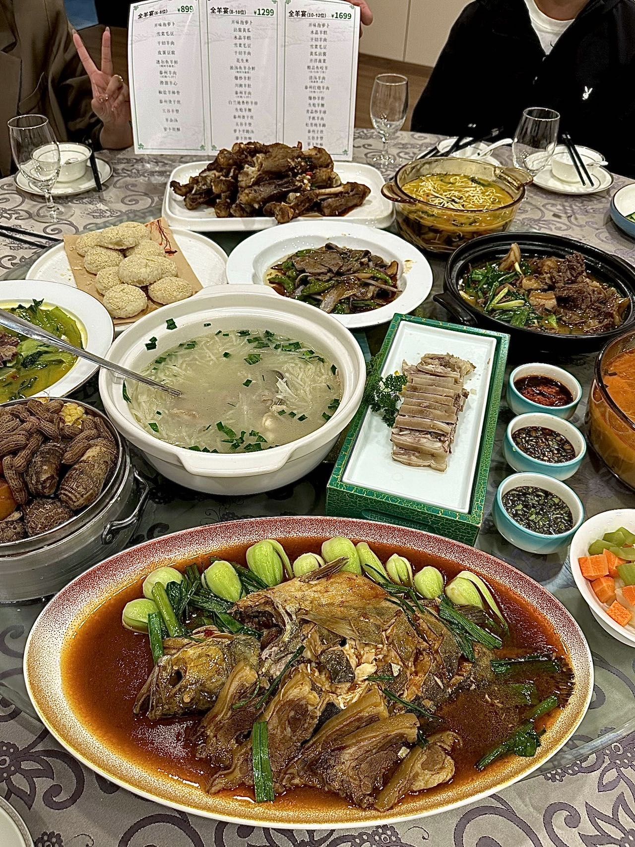 入秋吃这家!全羊宴喜欢麻了啊