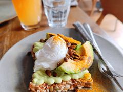 牛油果吐司-BOR Eatery(安福路店)