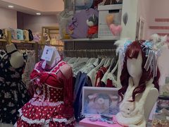 -甜镜物语 LOLITA·汉服·JK制服三坑生活馆(滨江道店)