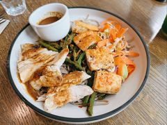 椒麻鸡肉鲜蔬荞麦面能量碗-Wagas沃歌斯(富力广场店)