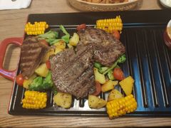 -必胜客(新中纬店)