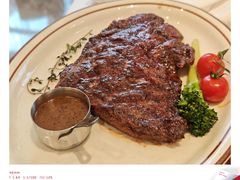 -马克西姆俄罗斯餐厅(通亚街店)