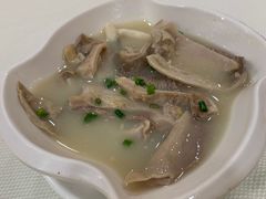 -万山楼海鲜酒家·二十三年老字号