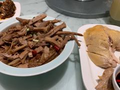 -梁家大院•农家菜(昆山会展中心店)