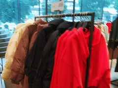 -URBAN REVIVO(上海中庚漫游城店)