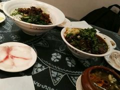 -桥香园云南过桥米线(金马碧鸡店)