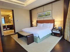 -深圳星河丽思卡尔顿酒店