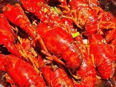 -巴厘龙虾·榜首油焖大虾(音乐学院·沿江酒馆店)