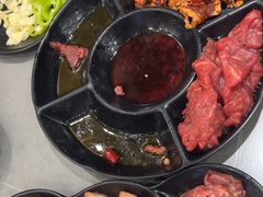 -啊美丽炭火烤肉(滑翔一店)