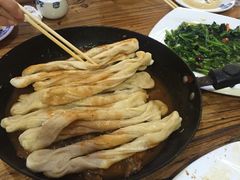 -溢心园香河肉饼总店