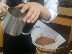 -星巴克臻选(杭州嘉里中心1F店)