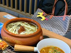野生菌竹荪汽锅鸡-雀舞云南菜(乐客城店)