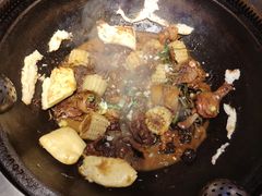 -咱屯子铁锅炖直营店(保利店)