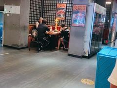 -喝丢一只鞋海鲜烧烤·海肠捞饭(文体街店)