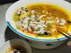 -溪雨观酸菜鱼(莘松路店)