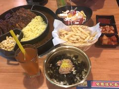 -肥肥虾庄·金牌油焖大虾(杨园滨江时代walk店)