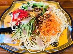 牛肉凉面-伊清斋牛肉面(华佗路店)
