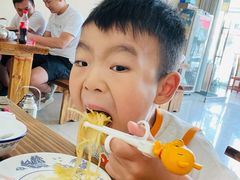 -美顺香食府鱼头老店(雪野湖店)