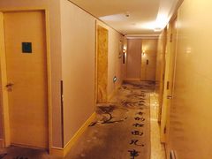 -上海威斯汀大饭店