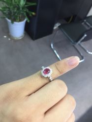 -威德钻石-克拉钻大本营(南京东路店)