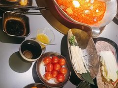 -湊湊火锅·茶憩(南京万象天地店)