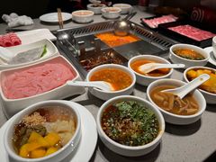 -海底捞火锅(宝龙广场夜宵主题店)